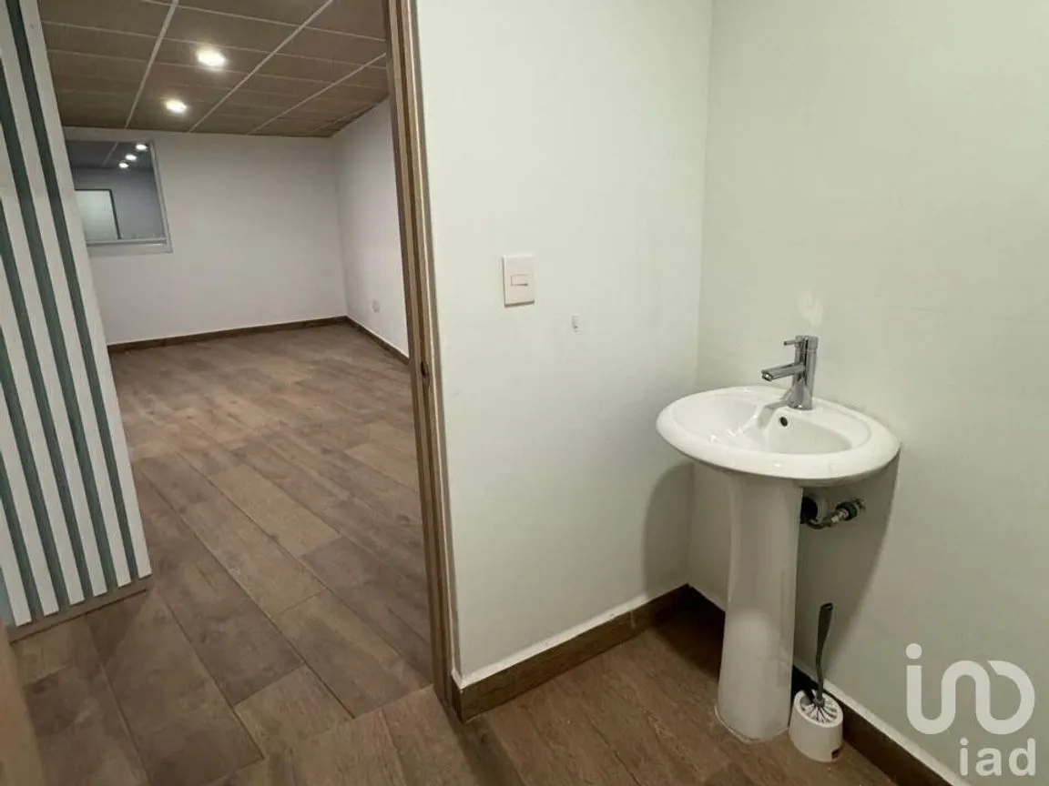Local en Renta en Juriquilla, Querétaro, Querétaro | NEX-229870 | iad México | Foto 12 de 16