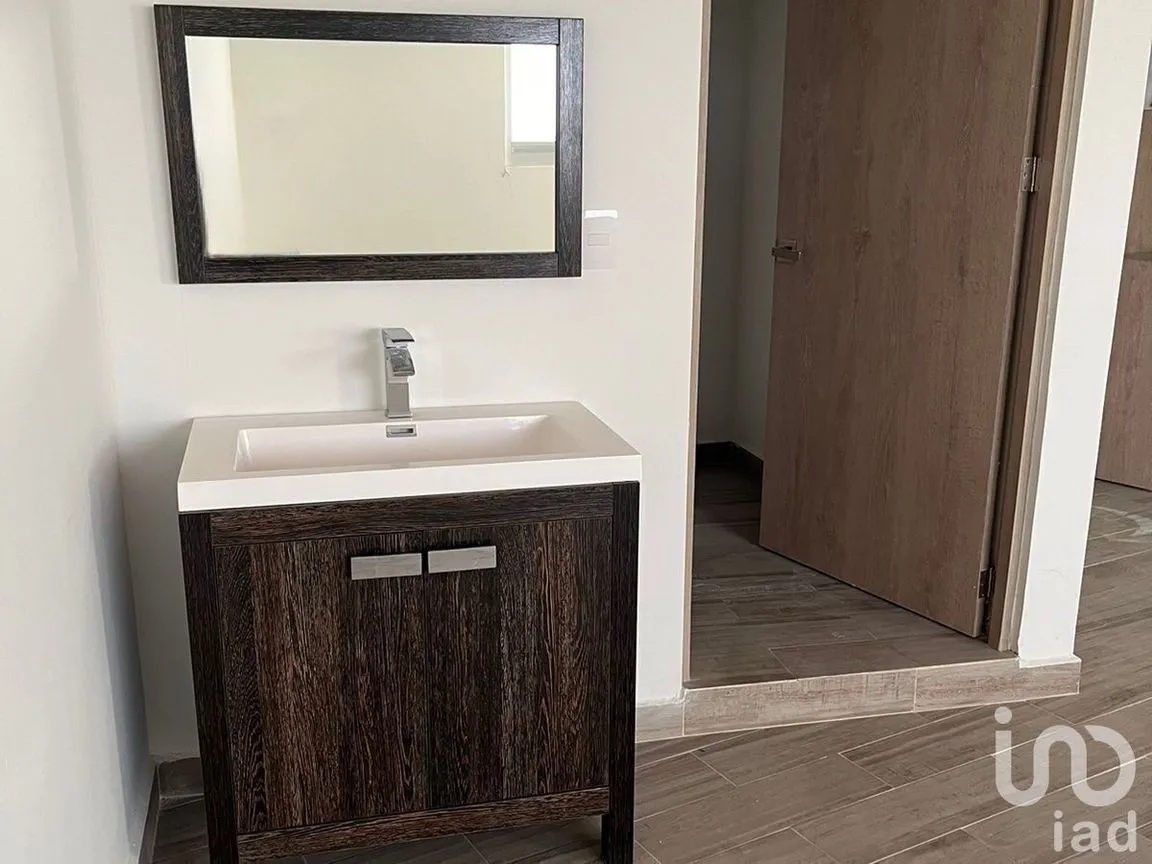 Local en Venta en Juriquilla, Querétaro, Querétaro | NEX-229871 | iad México | Foto 2 de 12