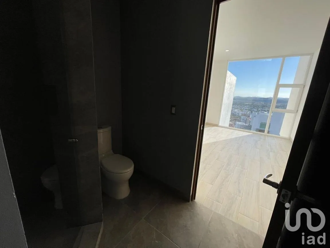 Casa en Venta en Lomas de Juriquilla, Querétaro, Querétaro | NEX-232224 | iad México | Foto 24 de 28