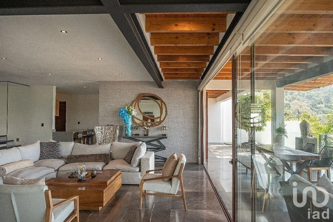 Casa en Renta en Valle de Bravo, Valle de Bravo, Estado de México | NEX-290341 | iad México | Foto 24 de 33