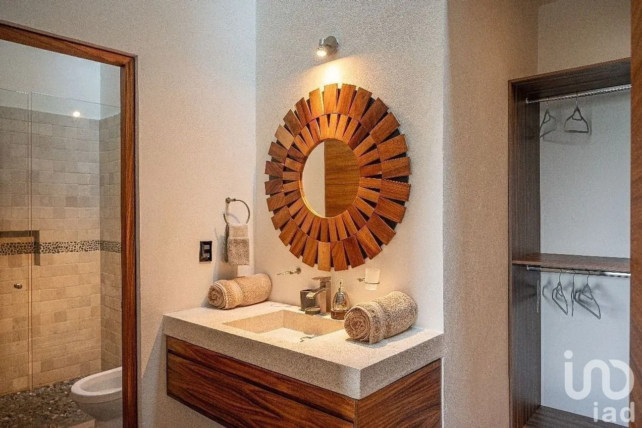 Casa en Renta en Valle de Bravo, Valle de Bravo, Estado de México | NEX-290341 | iad México | Foto 31 de 33