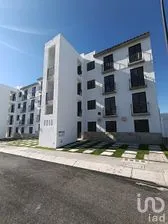 NEX-294567 - Departamento en Venta, con 3 recamaras, con 2 baños, con 82.3 m2 de construcción en Ciudad del Sol, CP 76116, Querétaro.
