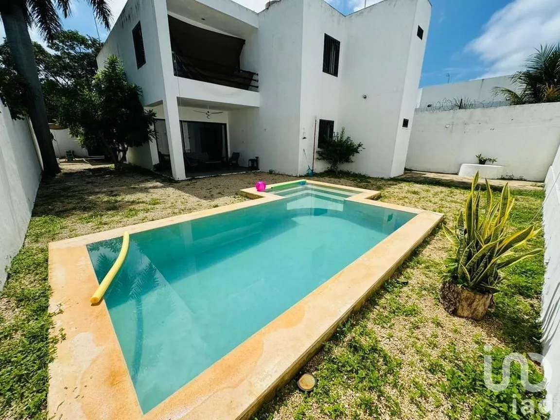 Casa en Renta en Leandro Valle, Mérida, Yucatán | NEX-228446 | iad México | Foto 4 de 26