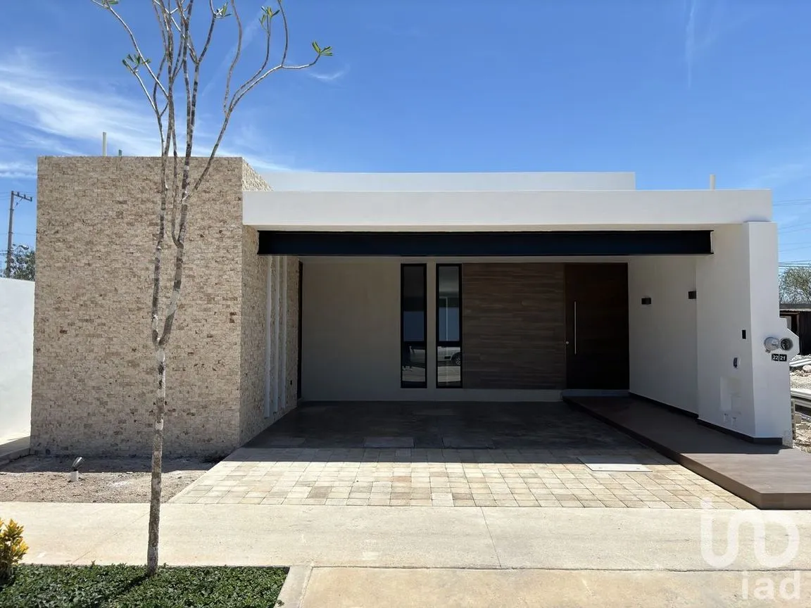 Casa en Venta en Cholul, Mérida, Yucatán | NEX-229376 | iad México | Foto 1 de 17