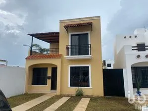 NEX-267995 - Casa en Venta, con 3 recamaras, con 2 baños, con 131.6 m2 de construcción.