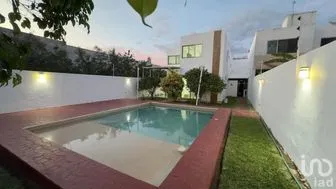 NEX-268394 - Casa en Venta, con 3 recamaras, con 3 baños, con 264.4 m2 de construcción.