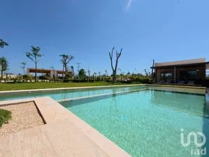NEX-269795 - Terreno en Venta en Residencial Xcanatún, CP 97302, Yucatán.