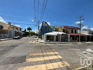 NEX-272779 - Casa en Venta, con 327.45 m2 de construcción en Jardines de Yucalpeten, CP 97238, Yucatán.