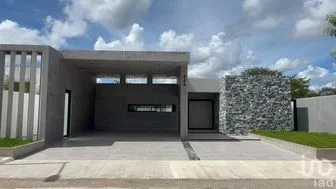 NEX-278854 - Casa en Venta, con 3 recamaras, con 4 baños, con 447.89 m2 de construcción en La Rejoyada, CP 97307, Yucatán.