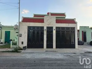 NEX-280805 - Casa en Venta, con 3 recamaras, con 2 baños, con 199 m2 de construcción en Tixcacal Opichen, CP 97249, Yucatán.