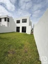 NEX-290613 - Casa en Venta, con 2 recamaras, con 1 baño, con 94 m2 de construcción en Ciudad Caucel, CP 97314, Yucatán.