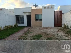 NEX-296816 - Casa en Renta, con 2 recamaras, con 1 baño, con 70 m2 de construcción.