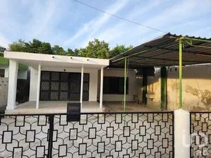 NEX-298249 - Casa en Renta, con 2 recamaras, con 1 baño, con 232 m2 de construcción.