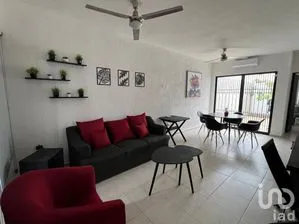 NEX-300454 - Casa en Renta, con 2 recamaras, con 1 baño, con 70 m2 de construcción.