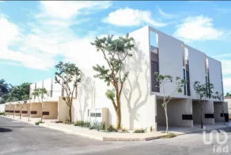 NEX-103261 - Departamento en Venta, con 2 recamaras, con 2 baños, con 126 m2 de construcción en Montebello, CP 97113, Yucatán.