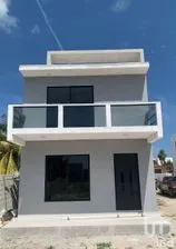 NEX-208478 - Casa en Venta, con 3 recamaras, con 3 baños, con 185 m2 de construcción.