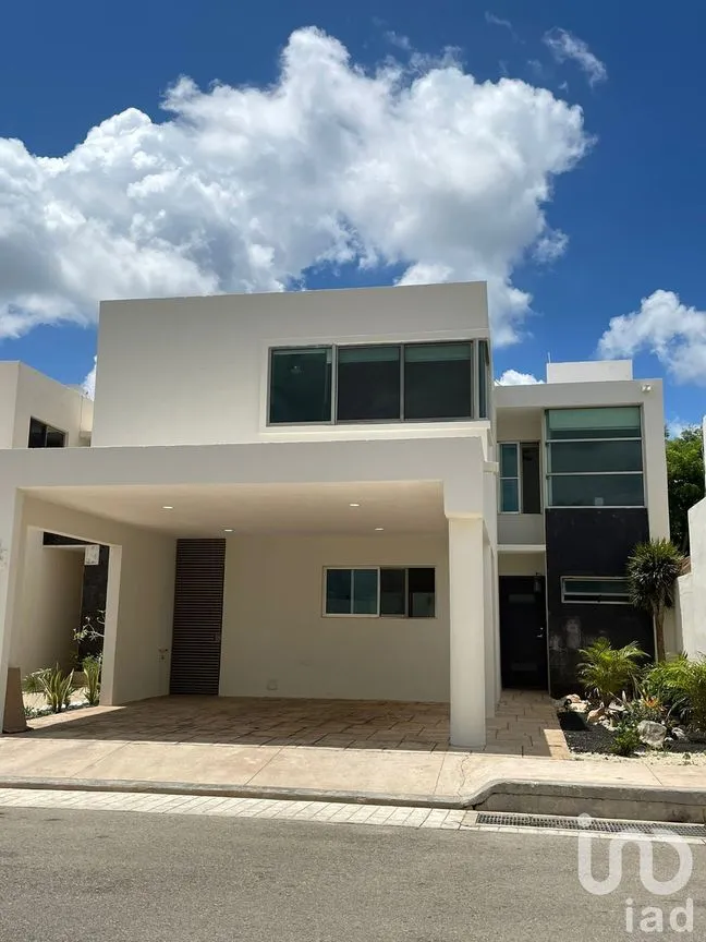 Casa en Renta en Altabrisa, Mérida, Yucatán | NEX-228449 | iad México | Foto 1 de 14