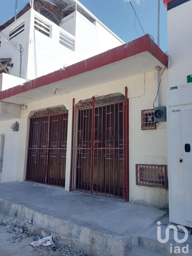Casa en Venta en Progreso de Castro Centro, Progreso, Yucatán | NEX-270636 | iad México | Foto 1 de 13