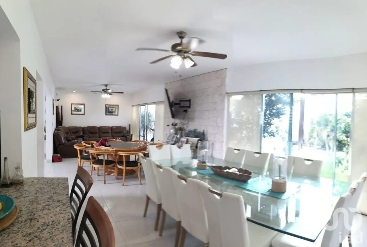 Casa en Venta en Montebello, Mérida, Yucatán | NEX-270663 | iad México | Foto 2 de 22