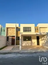NEX-270977 - Casa en Venta, con 4 recamaras, con 4 baños, con 273.44 m2 de construcción en Praderas del Mayab, CP 97347, Yucatán.