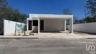 NEX-275382 - Casa en Venta, con 3 recamaras, con 3 baños, con 209 m2 de construcción.