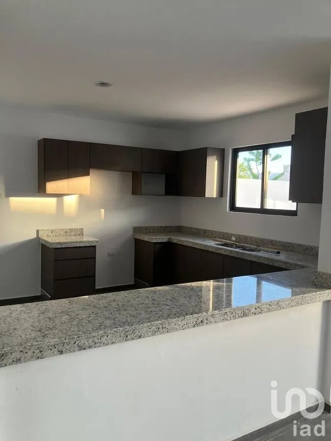 Casa en Venta en Conkal, Conkal, Yucatán | NEX-287929 | iad México | Foto 3 de 5