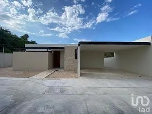 NEX-287969 - Casa en Venta, con 2 recamaras, con 2 baños, con 220 m2 de construcción en Tamanché, CP 97304, Yucatán.