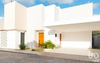 NEX-289028 - Casa en Venta, con 3 recamaras, con 3 baños, con 268 m2 de construcción en Dzityá, CP 97302, Yucatán.