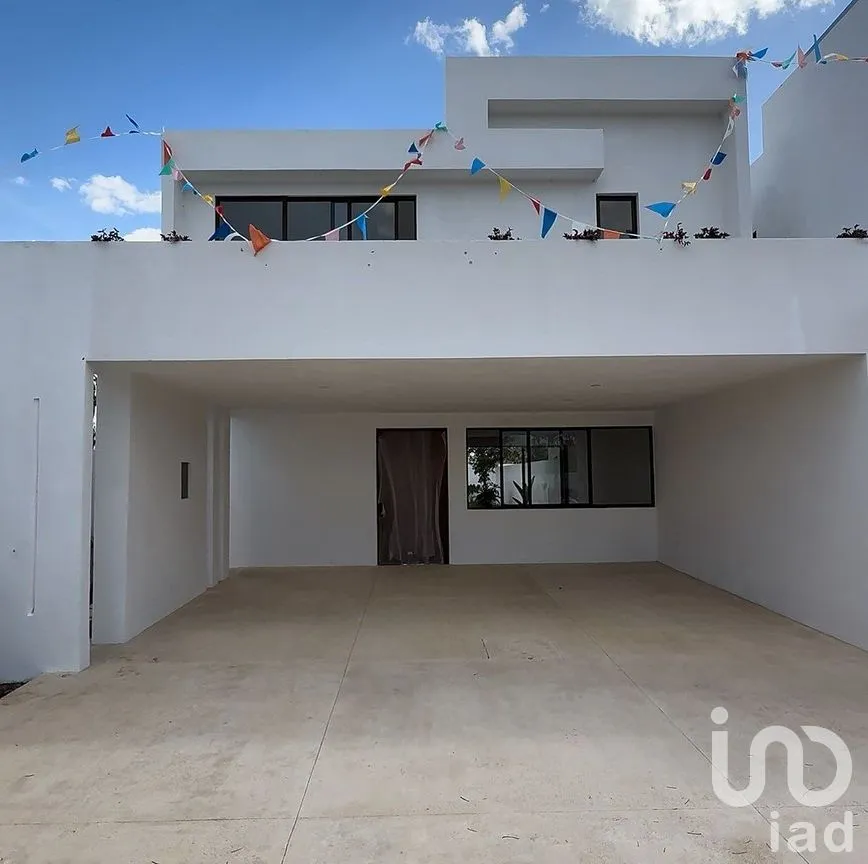Casa en Venta en Conkal, Conkal, Yucatán | NEX-289380 | iad México | Foto 1 de 21