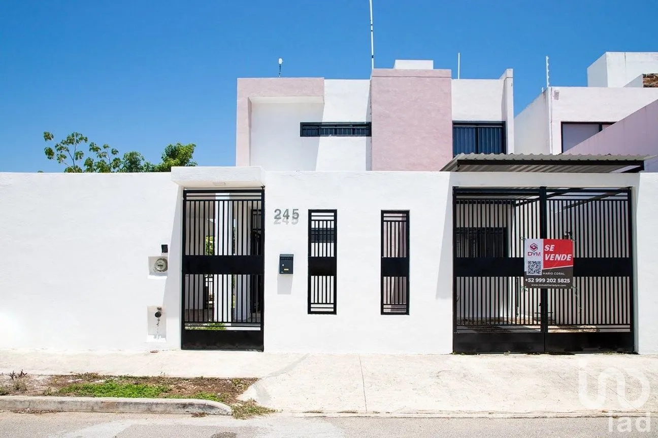 Casa en Venta en Cholul, Mérida, Yucatán | NEX-290327 | iad México | Foto 1 de 11