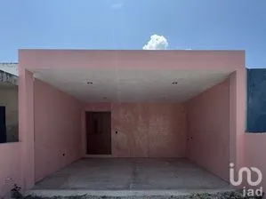 NEX-292207 - Casa en Venta, con 2 recamaras, con 3 baños, con 197.86 m2 de construcción en Mérida Centro, CP 97000, Yucatán.