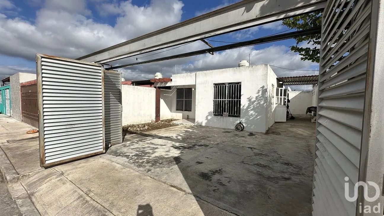Casa en Venta en Caucel, Mérida, Yucatán | NEX-292213 | iad México | Foto 2 de 11