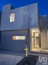 NEX-296299 - Casa en Venta, con 3 recamaras, con 3 baños, con 173.29 m2 de construcción.