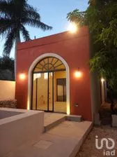 NEX-296831 - Casa en Venta, con 2 recamaras, con 2 baños, con 174.5 m2 de construcción.