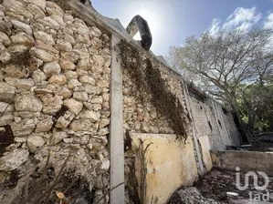 NEX-297533 - Casa en Venta, con 3 recamaras, con 3 baños, con 400 m2 de construcción.
