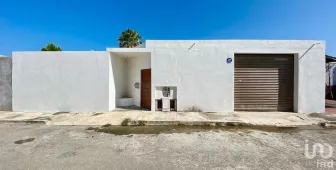 NEX-99104 - Local en Venta, con 1 baño, con 160 m2 de construcción en Los Héroes, CP 97306, Yucatán.