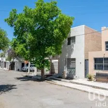 NEX-228113 - Casa en Venta, con 4 recamaras, con 2 baños, con 154 m2 de construcción en Santa Fe, CP 83249, Sonora.