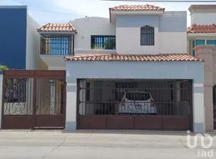 NEX-288000 - Casa en Venta, con 3 recamaras, con 2 baños, con 224 m2 de construcción en Misión Del Real, CP 83100, Sonora.