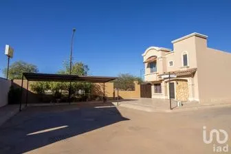 NEX-288007 - Casa en Venta, con 3 recamaras, con 2 baños, con 204 m2 de construcción en California, CP 83177, Sonora.