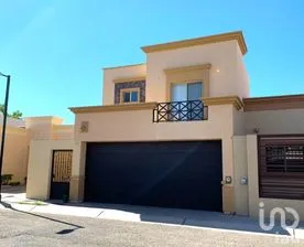 NEX-290530 - Casa en Renta, con 3 recamaras, con 2 baños, con 220 m2 de construcción en Corceles Residencial, CP 83243, Sonora.