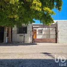 NEX-290556 - Casa en Venta, con 3 recamaras, con 2 baños, con 110 m2 de construcción en Bugambilias, CP 83140, Sonora.