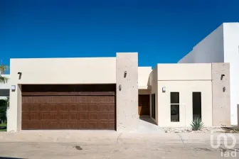NEX-93125 - Casa en Venta, con 3 recamaras, con 2 baños, con 280 m2 de construcción en Los Santos Residencial, CP 83224, Sonora.