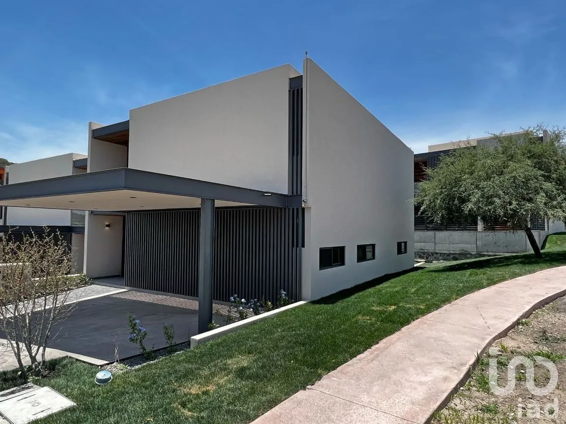 Casa en Venta en Altozano el Nuevo Querétaro, Querétaro, Querétaro | NEX-227897 | iad México | Foto 3 de 44