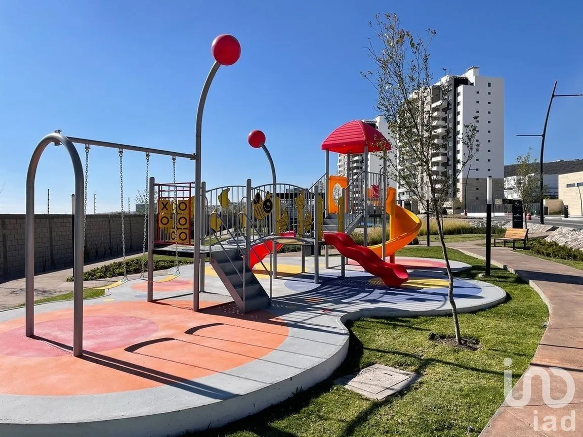 Departamento en Venta en Residencial el Refugio, Querétaro, Querétaro | NEX-280379 | iad México | Foto 7 de 22