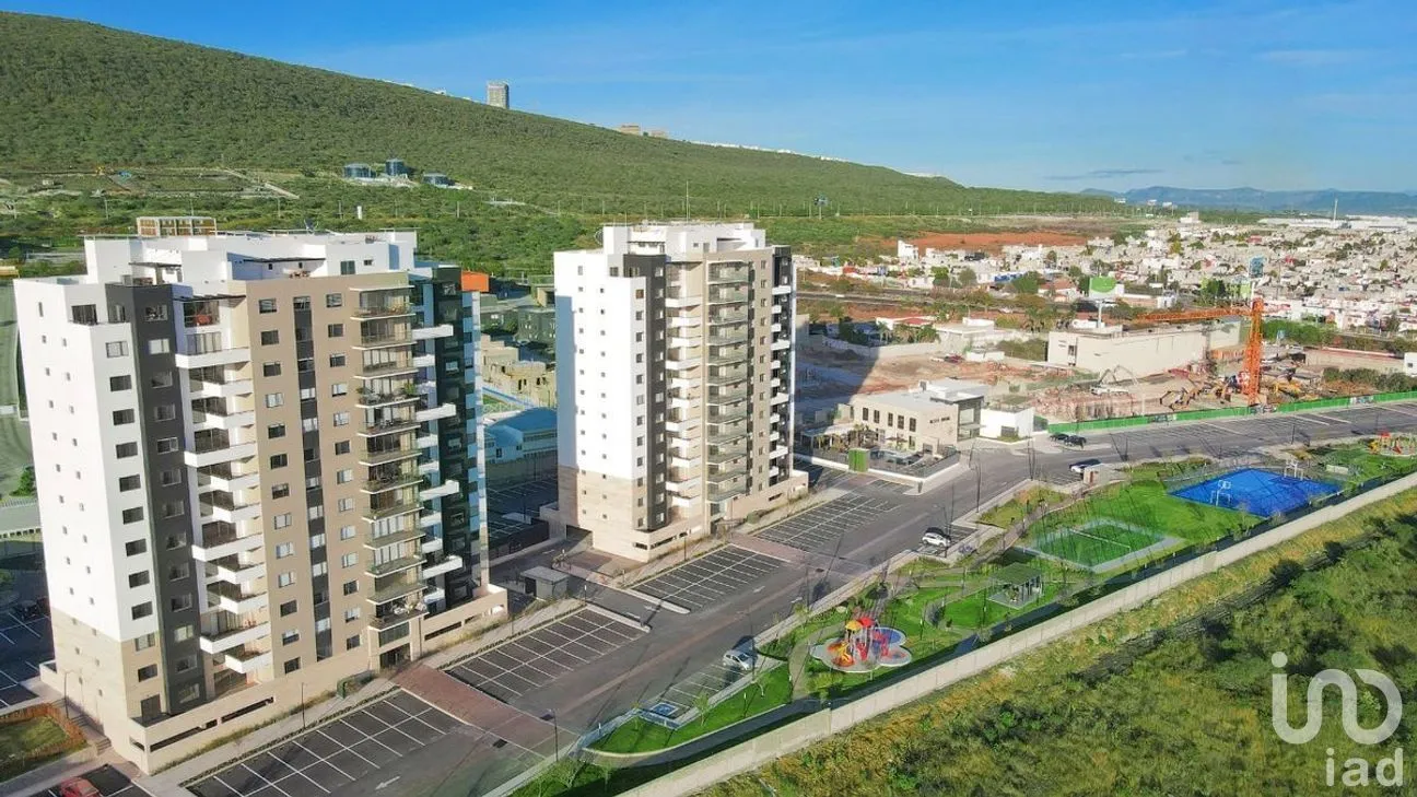 Departamento en Venta en Residencial el Refugio, Querétaro, Querétaro | NEX-280379 | iad México | Foto 1 de 22