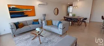 NEX-280381 - Departamento en Venta, con 3 recamaras, con 2 baños, con 165 m2 de construcción.