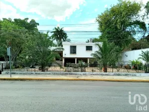 NEX-106753 - Casa en Venta, con 6 recamaras, con 4 baños, con 755 m2 de construcción en Mérida Centro, CP 97000, Yucatán.