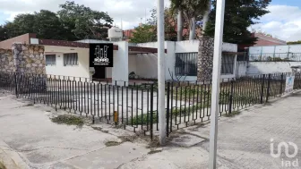 NEX-108728 - Casa en Venta, con 3 recamaras, con 3 baños, con 293 m2 de construcción en Mérida Centro, CP 97000, Yucatán.