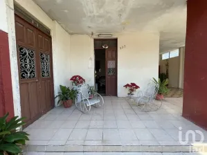 NEX-112740 - Casa en Venta, con 4 recamaras, con 4 baños en Mérida Centro, CP 97000, Yucatán.