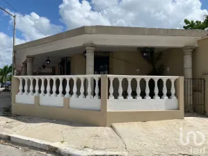 NEX-96581 - Casa en Renta, con 4 recamaras, con 2 baños en Santa Ana, CP 97713, Yucatán.